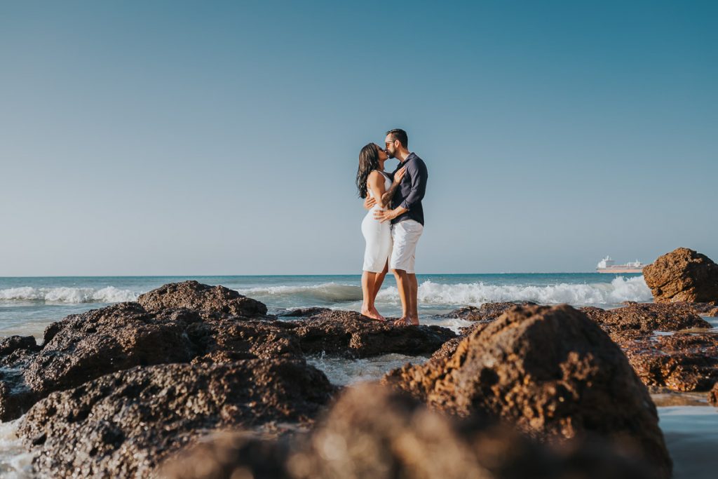 foto de casal na Praia de Meireles, Fortaleza - CE