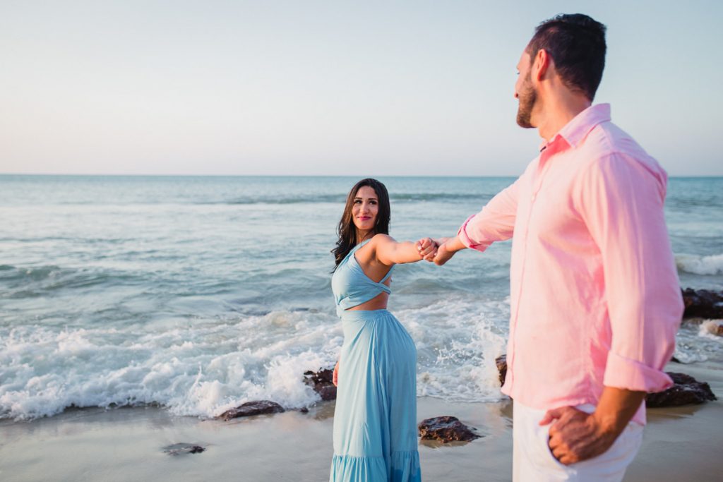 foto de casal na Praia de Meireles, Fortaleza - CE