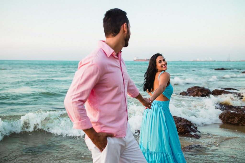 foto de casal na Praia de Meireles, Fortaleza - CE