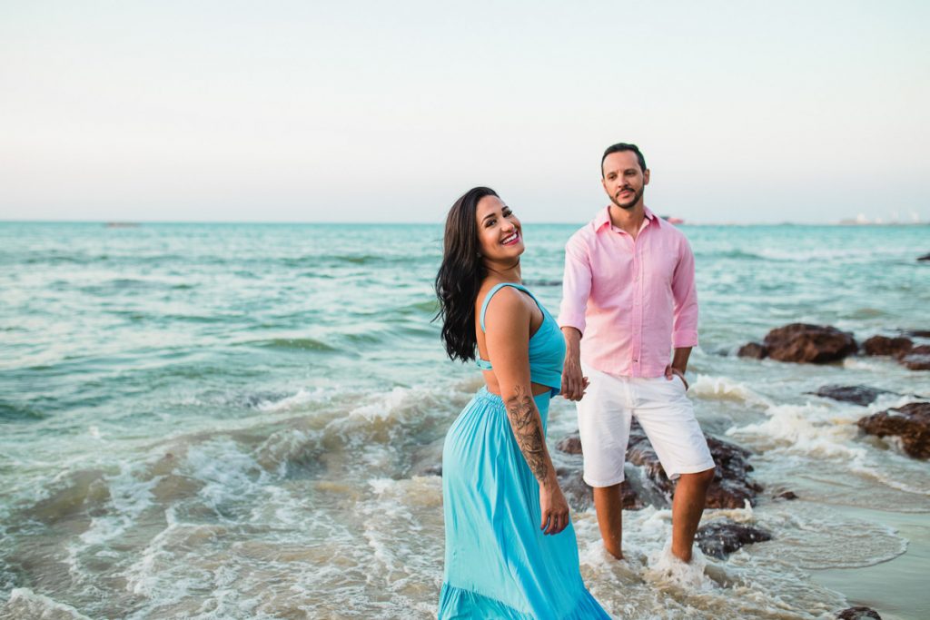 foto de casal na Praia de Meireles, Fortaleza - CE