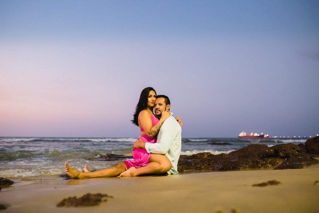 foto de casal na Praia de Meireles, Fortaleza - CE