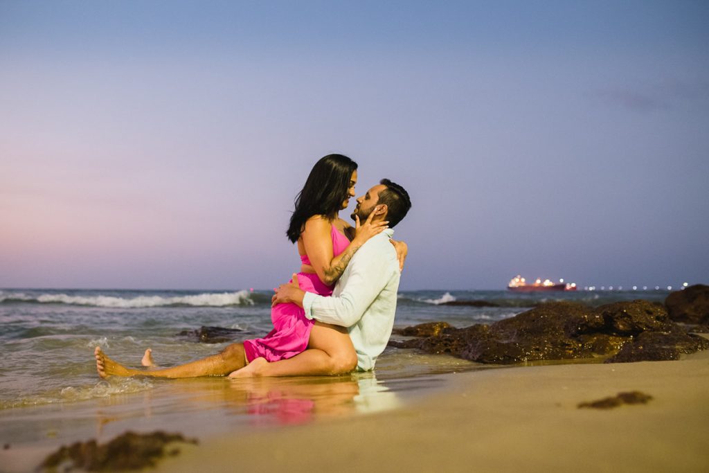 foto de casal na Praia de Meireles, Fortaleza - CE